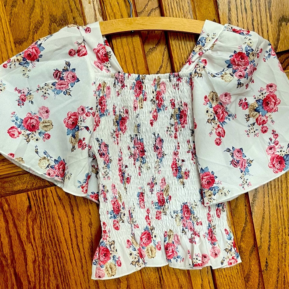 New Girls Floral Smocked Top